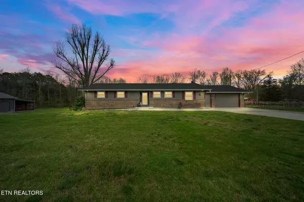 Oliver Springs, TN 37840,1499 Old Harriman Hwy