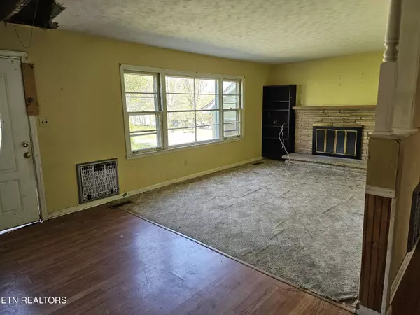 Knoxville, TN 37914,2501 Pleasant View Rd