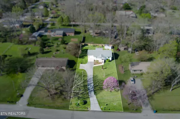 Crossville, TN 38555,222 Valley LN