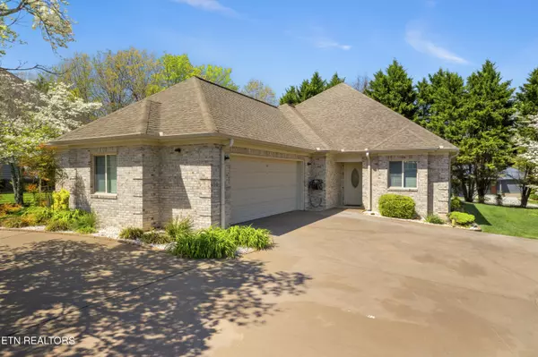 Loudon, TN 37774,124 Pocola WAY