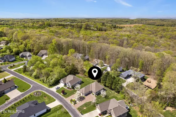 Loudon, TN 37774,124 Pocola WAY