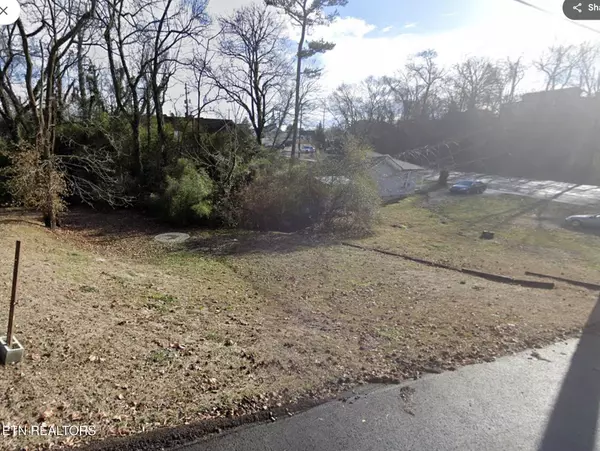 3712 Hampton Ave, Knoxville, TN 37914