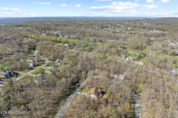 Crossville, TN 38558,124 Greenbrier LOOP