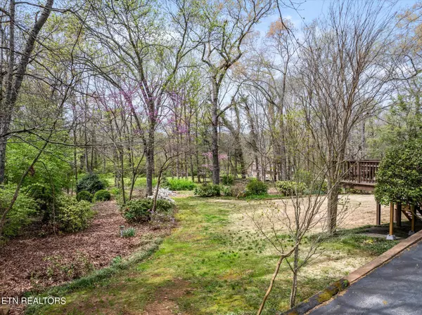 Athens, TN 37303,406 Hillandale DR