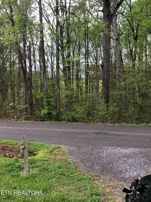Hutton Ridge Road, Maryville, TN 37801