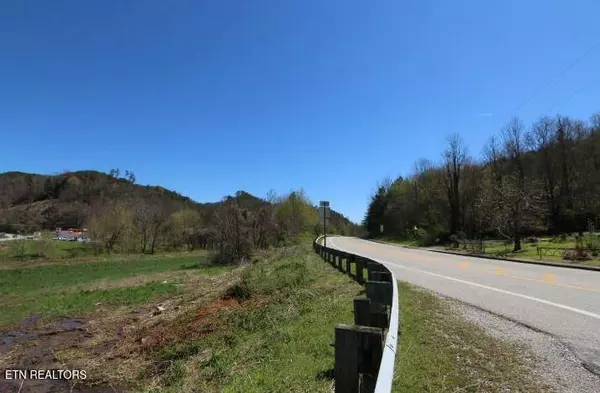 Tellico Plains, TN 37385,2 Cherohala Skyway