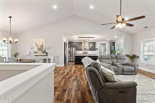 Baxter, TN 38544,6950 Burgess Falls Rd