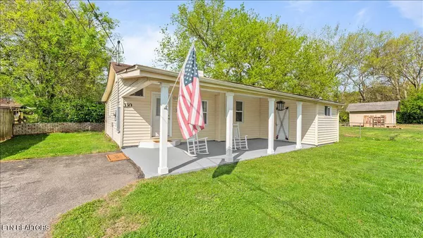 330 Unaka St, Clinton, TN 37716