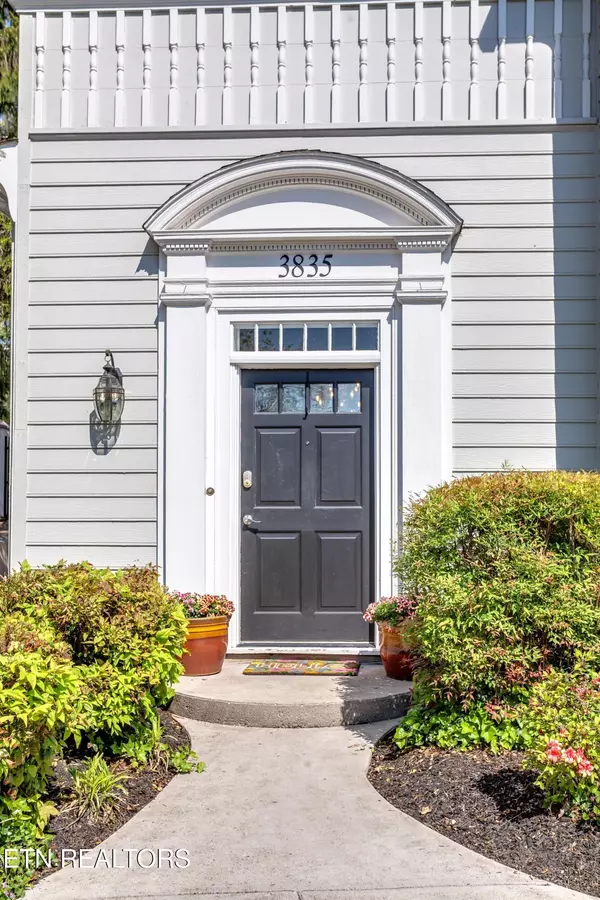 Knoxville, TN 37919,3835 Keowee Ave