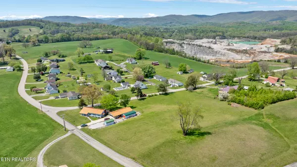 Harriman, TN 37748,Swan Pond Circle Road