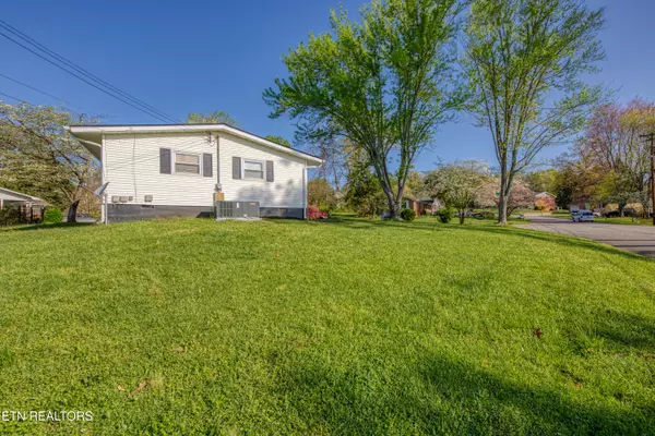 Knoxville, TN 37917,2101 Antietam Rd