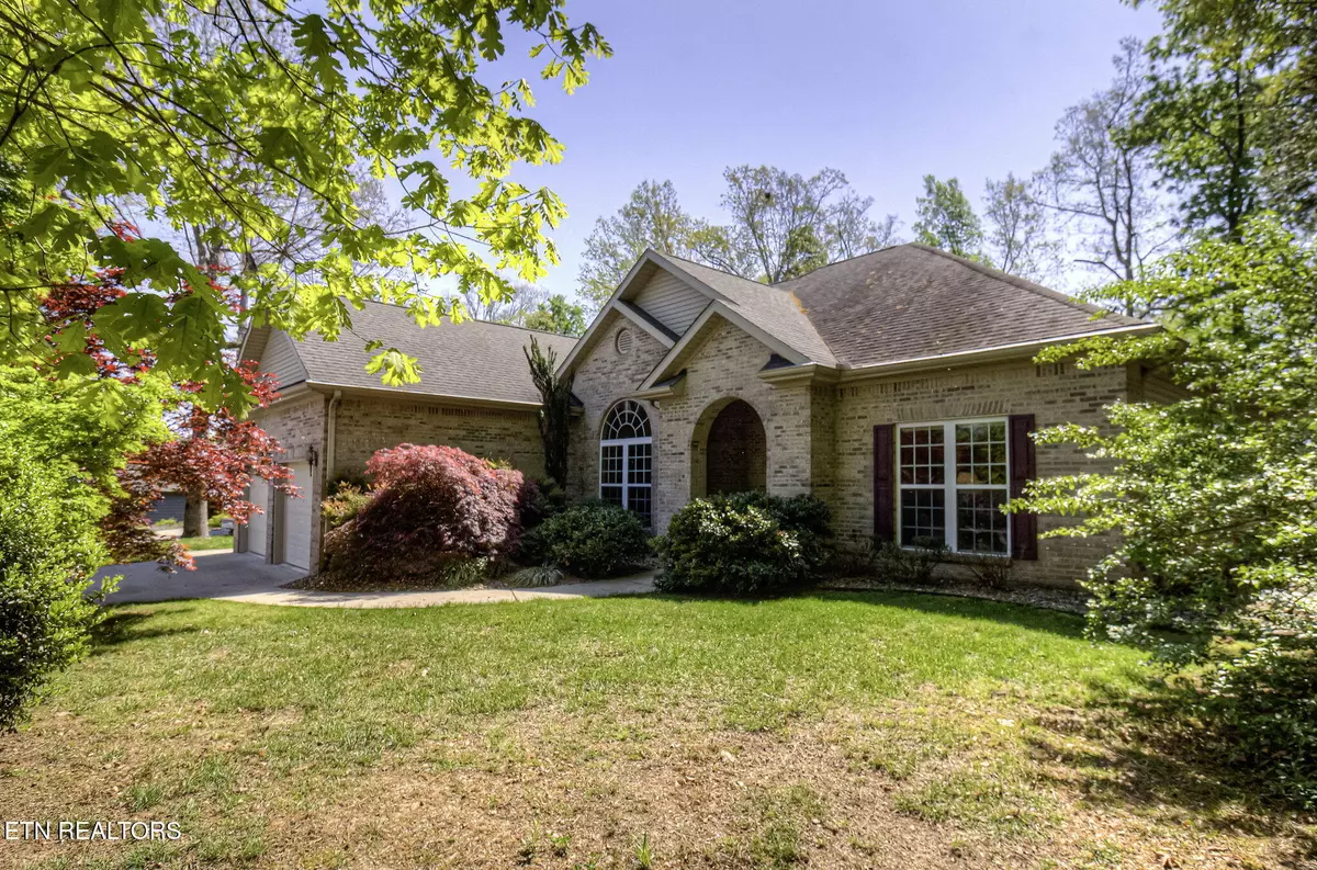 Loudon, TN 37774,311 Tigitsi WAY