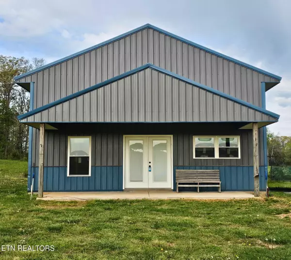 6101 Big Bottom Rd, Sparta, TN 38583