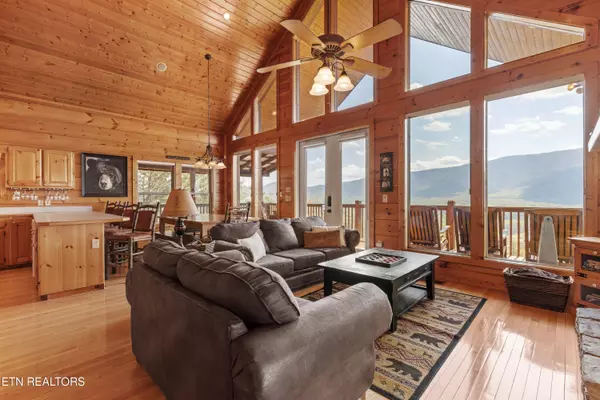 Sevierville, TN 37862,2851 Indigo LN