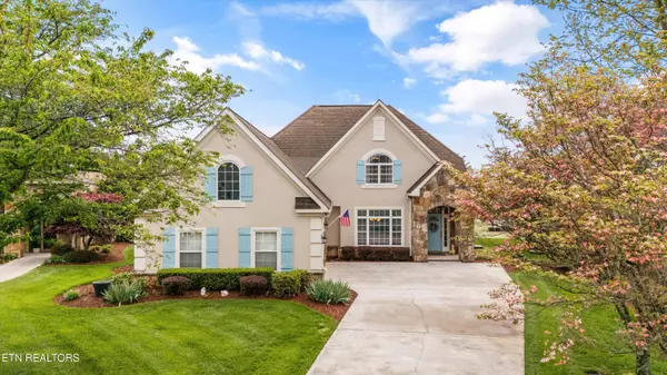204 Kingbird DR, Vonore, TN 37885