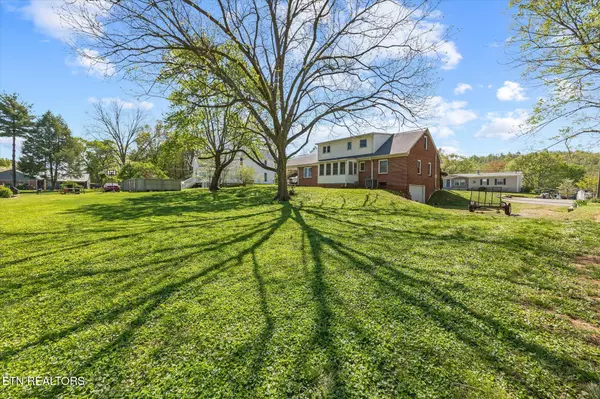 Livingston, TN 38570,522 Spruce Street St