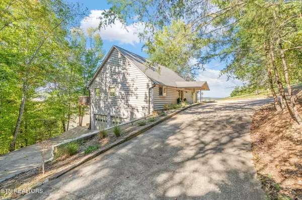Ten Mile, TN 37880,1360 Indian Shadows DR