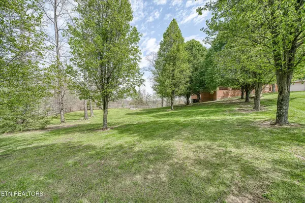 Crossville, TN 38571,169 Catoosa Canyon DR