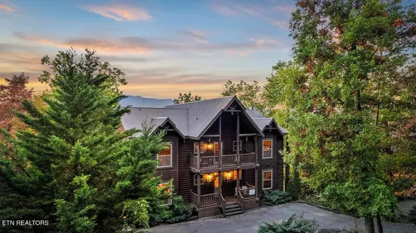 1960 Blackthorn Tr, Sevierville, TN 37876