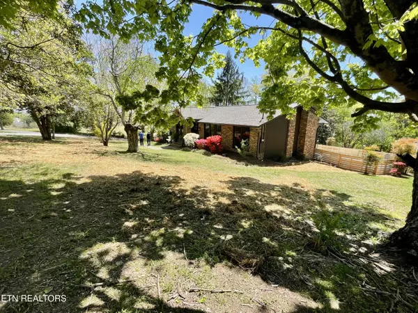 Knoxville, TN 37923,1329 Amburn LN