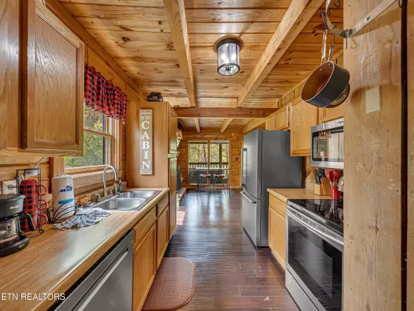 Sevierville, TN 37876,2534 Black Bear LN