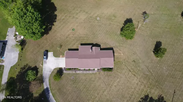 Jefferson City, TN 37760,2035 Highway 92