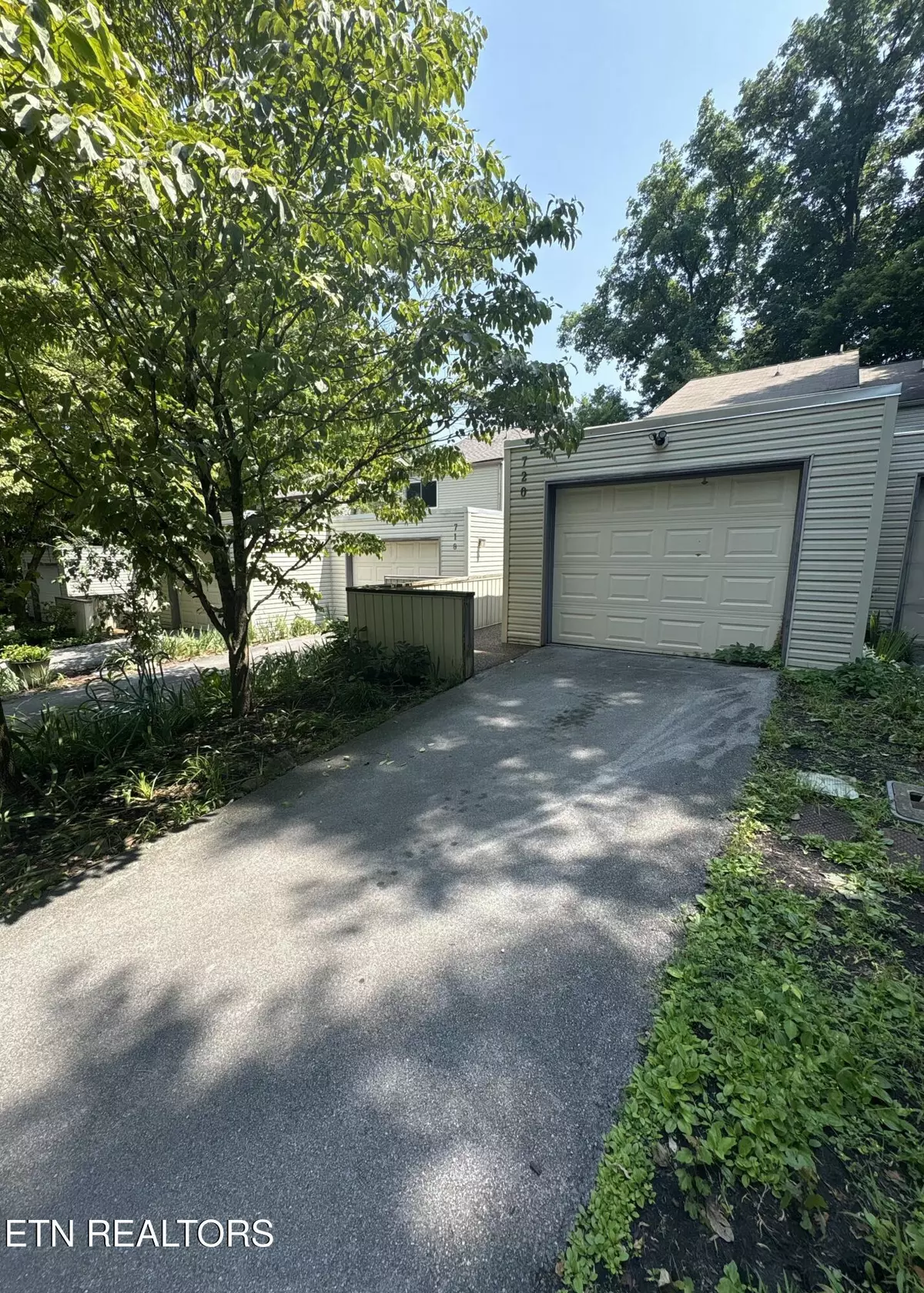 Knoxville, TN 37923,720 Idlewood LN