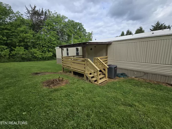 Vonore, TN 37885,215 Pettit St