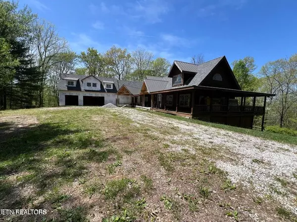 Oneida, TN 37841,1631 Grave Hill Rd