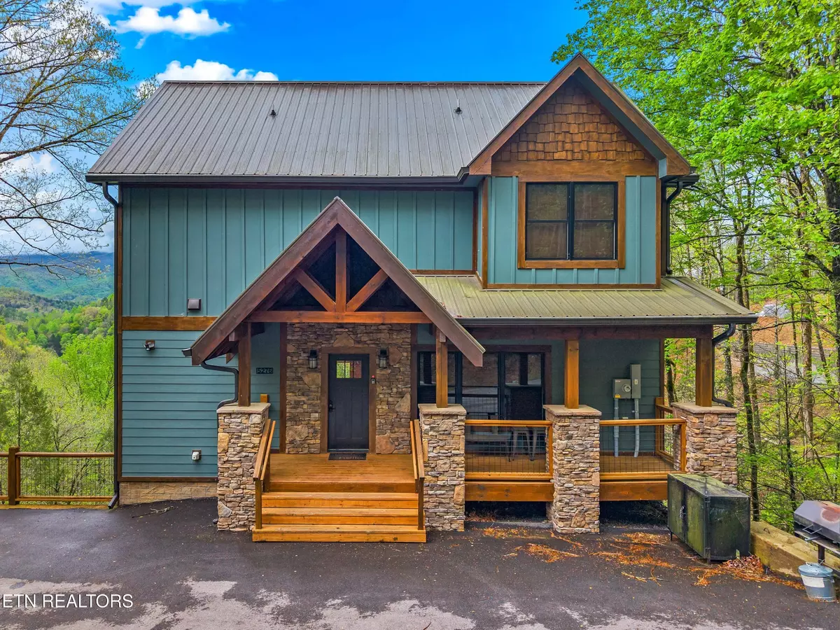 Sevierville, TN 37876,5276 Riversong Way WAY