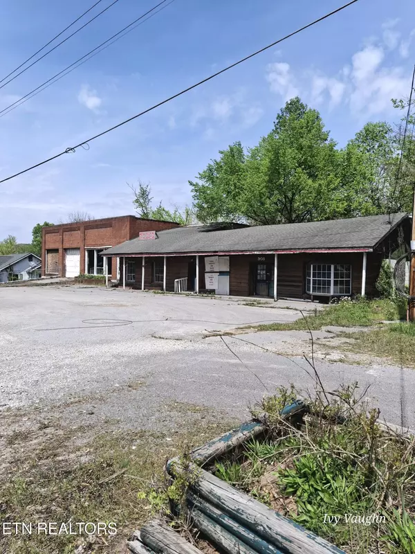Rocky Top, TN 37769,908 Main St