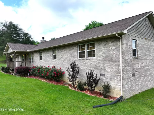 Sevierville, TN 37876,3643 Thomas Cross Rd