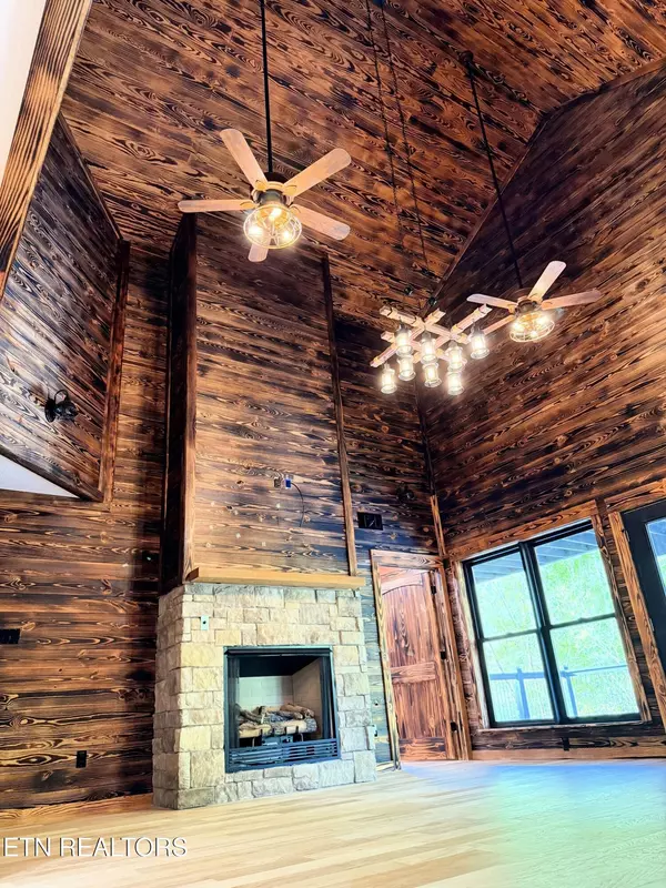 Tellico Plains, TN 37385,1647 Cherohala