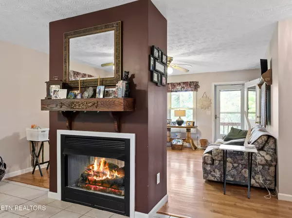 Del Rio, TN 37727,978 Corey WAY