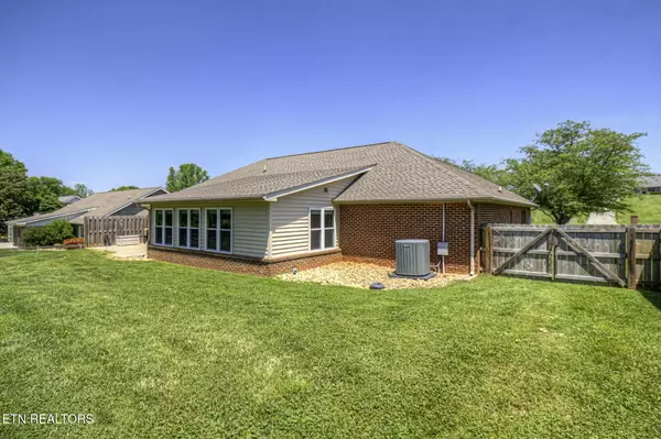 Greenback, TN 37742,5545 J Riley DR