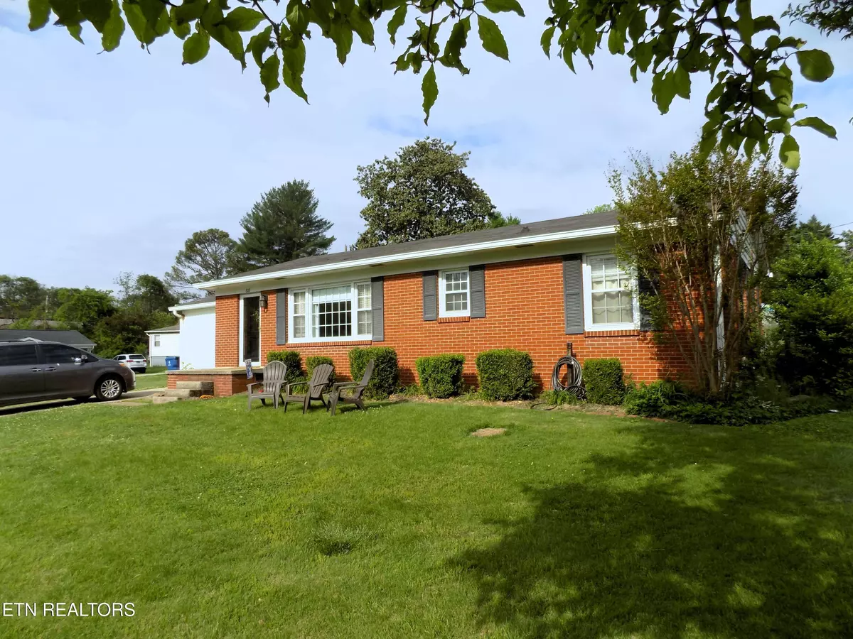 Jefferson City, TN 37760,808 Julianne DR