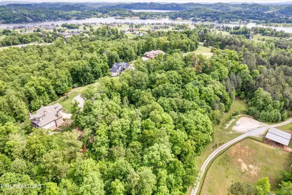 3331 Preserve Pointe, Louisville, TN 37777