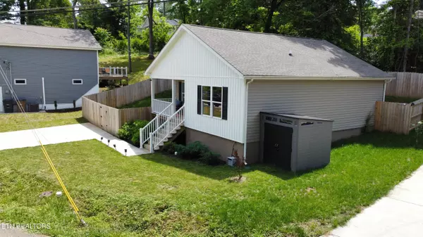 Knoxville, TN 37918,2312 Bernhurst DR