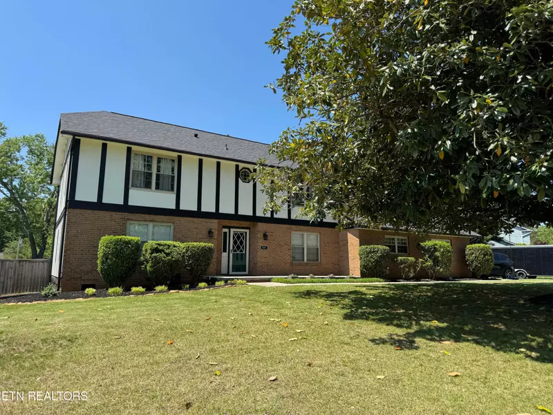 801 Gulfwood Rd, Knoxville, TN 37923
