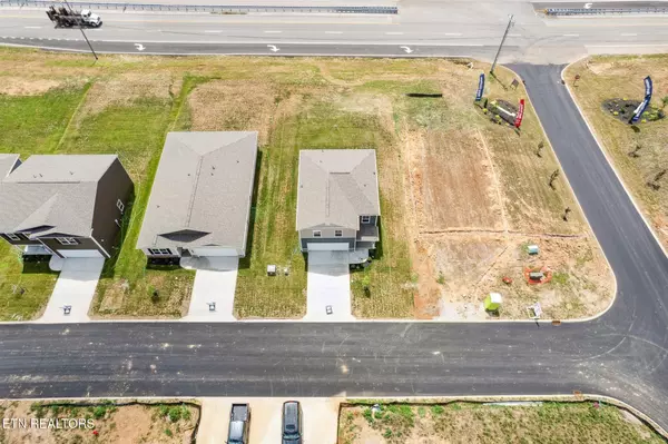 Harriman, TN 37748,124 N Blissful Meadows Drive