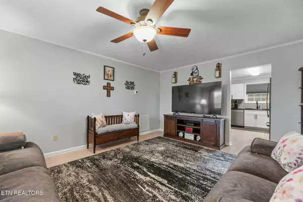 Knoxville, TN 37938,4918 Stewart Ridge Rd