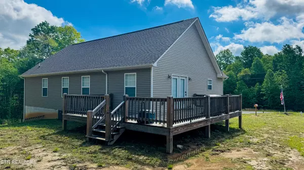 Oneida, TN 37841,344 Kayla LN