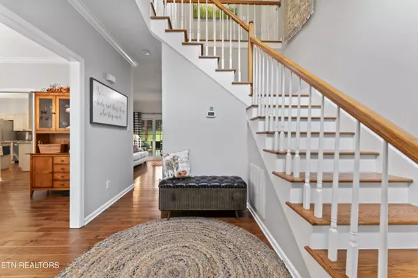 Knoxville, TN 37919,835 Sanford Day Rd