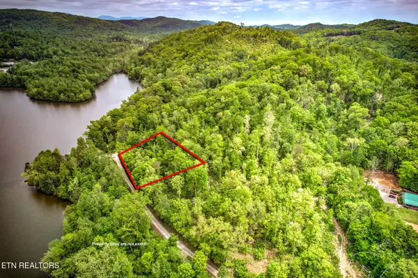 Harriman, TN 37748,126 & 130 Lake View DR