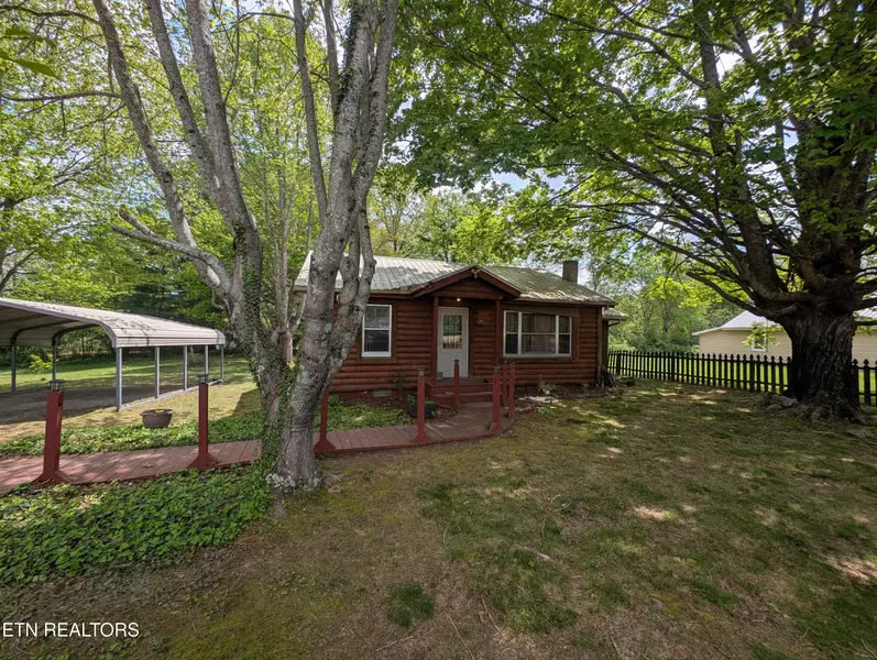 538 Harding Rd, Jamestown, TN 38556