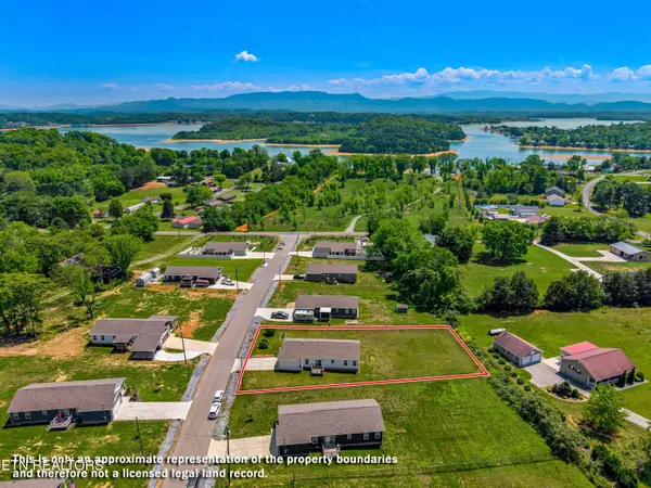 Dandridge, TN 37725,323 Garden LN