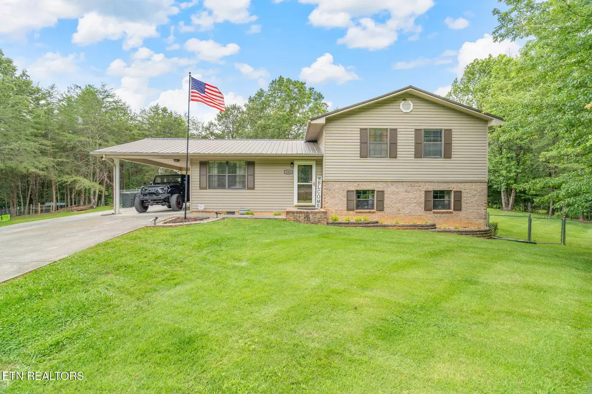 Tellico Plains, TN 37385,282 Beulah Road