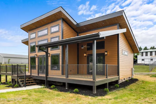 Sevierville, TN 37876,2304 Judson LN