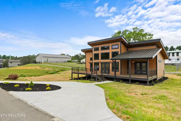 Sevierville, TN 37876,2304 Judson LN