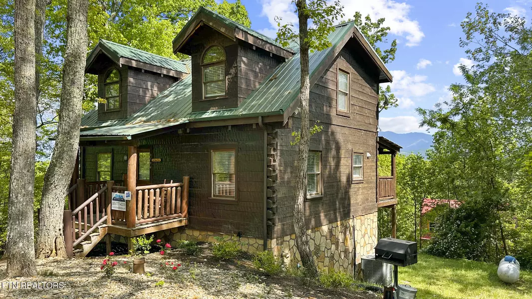 2126 Loafers Glory WAY, Gatlinburg, TN 37738